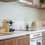 Volaka Luxury דירה *